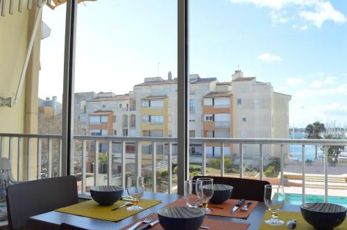 Appt 2 pièces cabine 6 couchages CAP D'AGDE CT100-010