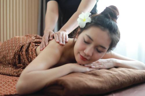 ผู้เข้าพักที่ Lalynn Resort & Villas, Phuket