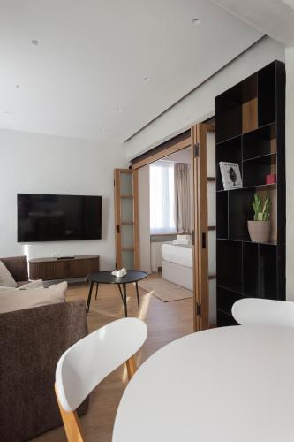 Heart of Athens Suites