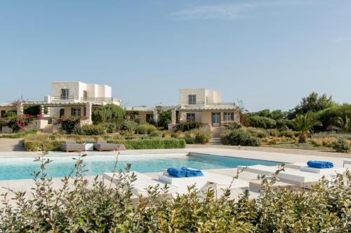 Gallery image of Stagones Luxury Villas in Ambelas