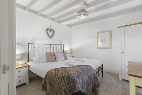 En eller flere senge i et værelse på Puffling Perch - North East Escapes