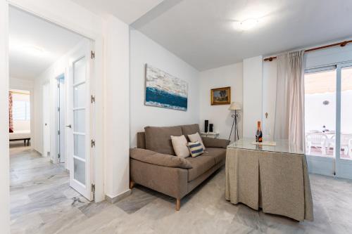 MalagaSuite Terrace & Parking Stay Fuengirola