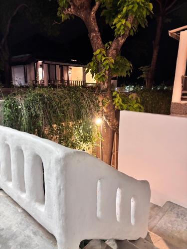 Posezení v ubytování Punnpreeda Beach Resort - SHA Plus Certified