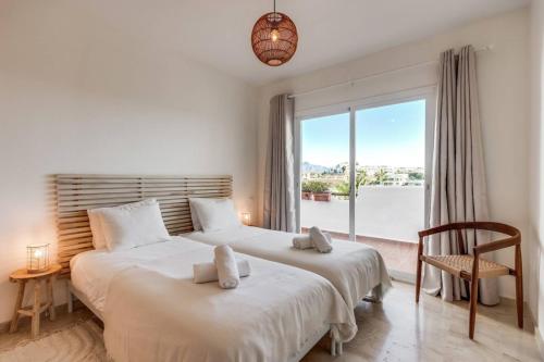 Beautiful Casita Near Lunymar Golf Course with Stunning Views