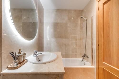 Beautiful Casita Near Lunymar Golf Course with Stunning Views