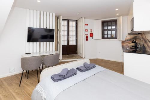 Trindade Trendy Studio 15