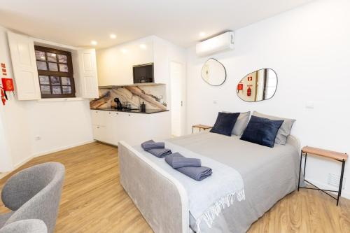 Trindade Trendy Studio 15