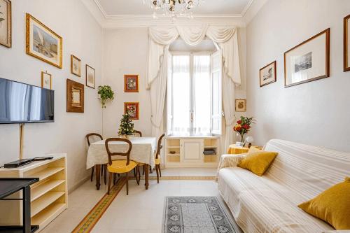 S.Pietro Elvira's retro apartment photo 6