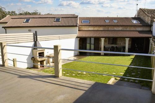House with spectacular view over Cambados and the sea
