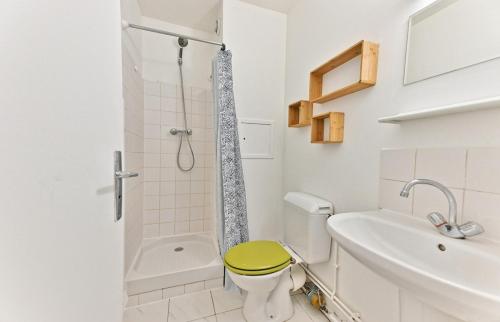 Apartment near Mairie Paris 10ème - III
