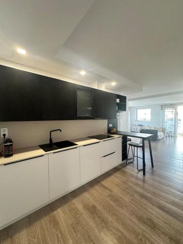 ARTu BEACH SUNSET Vv07860