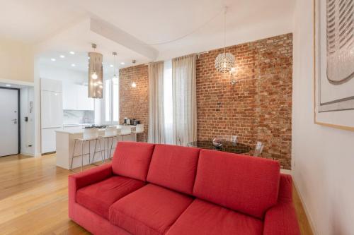 Luxury 3 Bedrooms Apt - B Home