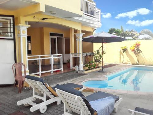 Spacious house in Grand Baie with shared pool