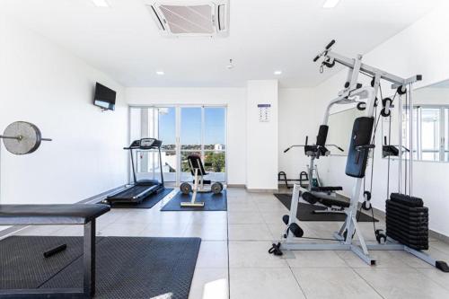 Fitness centrum a/nebo fitness zařízení v ubytování Monoambiente con Parrilla y Cochera - Dpto 402