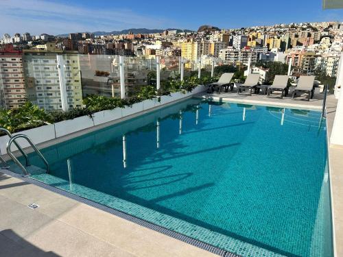 Kolam renang di atau dekat dengan Apartamentos Bruja
