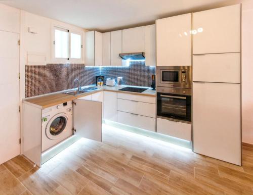 Gallery image of Cozy apartment in Playa de la Américas, 60 m² with pool in Playa de las Americas