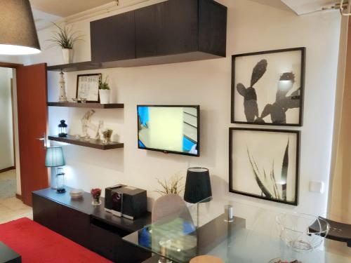 Charming Apartment in Portimão with Pool