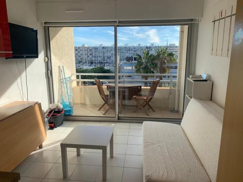 Studio Carnon plage face au port