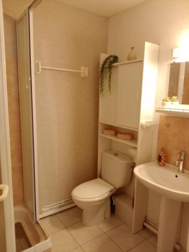Studio remblai, port, commerces