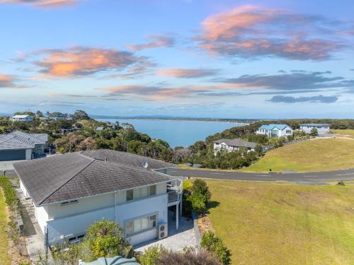 Gallery image of Banyan Unit A - Karikari Holiday Apartment in Kaitaia