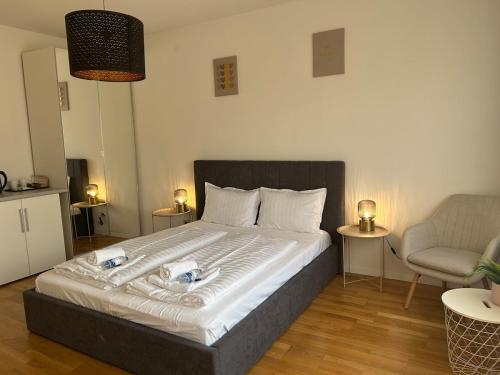 Near airport Zagreb 2 Netflix, WiFi, Self check in