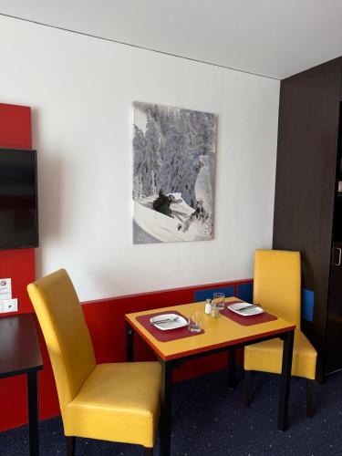Χώρος καθιστικού στο Stay2Munich Hotel & Serviced Apartments