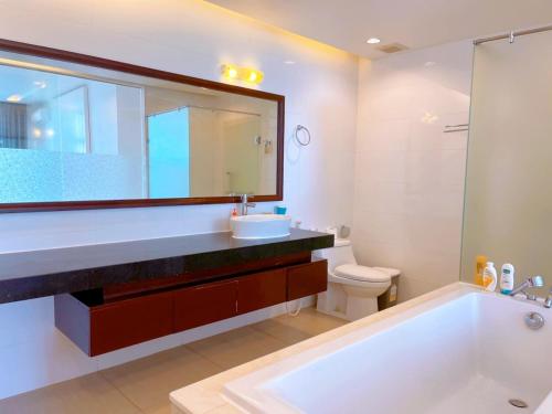 Bilik mandi di Căn Hộ Ocean Vista-Mũi Né-Phan Thiết