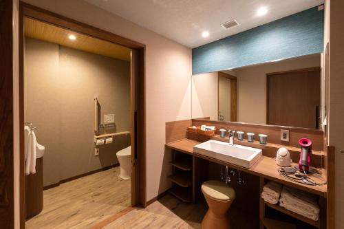Un baño de Kinsuikan