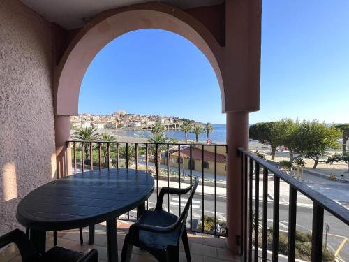Photo de la galerie de l'établissement Studio bord de mer à Banyuls, proche plage - FR-1-309-81, à Banyuls-sur-Mer