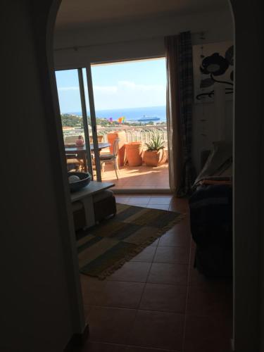 Deux pièces , grande terrasse vue mer corse