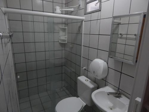Phòng tắm tại Pousada Aconchego do Porto