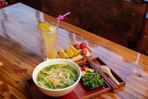 Đồ ăn tại/gần chỗ nghỉ nhà dân