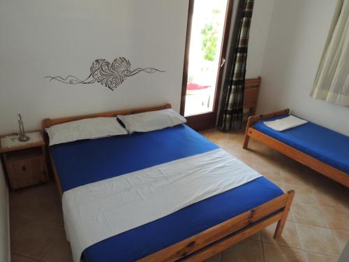 Private apartments, parking, beach distance 350 meters