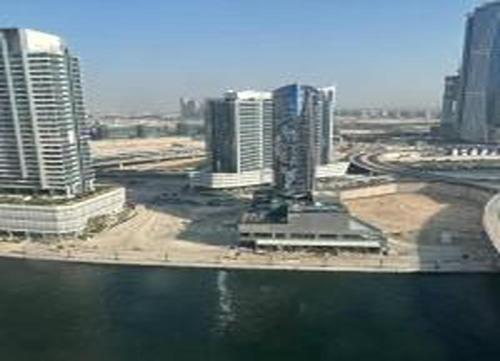 Fotografie z fotogalerie ubytování Brown Stone - Canal & Skyline View Voleo v Dubaji