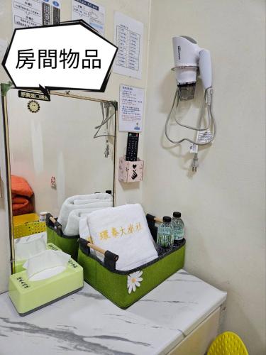 環泰大旅社 A go da 單未留電話不接單 本店無電梯にあるベッド