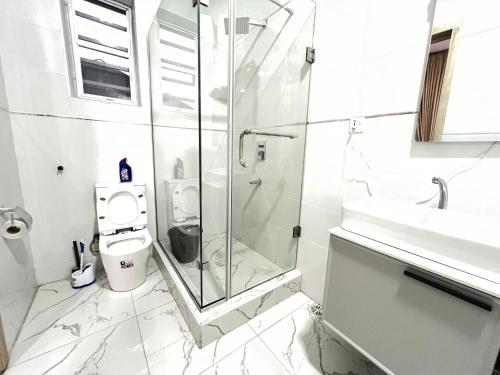 Koupelna v ubytování Mitop Homes