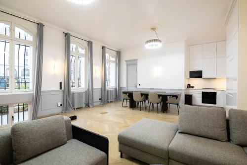 Appartement neuf et luxueux climatisé à Paris 17