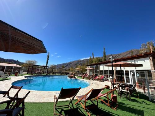 Πισίνα στο ή κοντά στο El Portal de La Quebrada