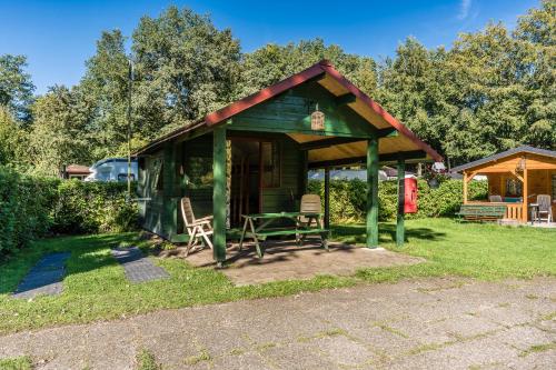 En have udenfor Camping het Bosbad