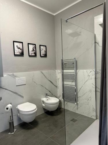 Ένα μπάνιο στο Apartment Dolce Vita- 2 Free Parking- Self check-in