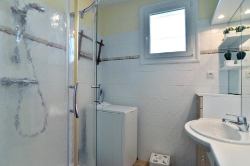 Ένα μπάνιο στο Karome