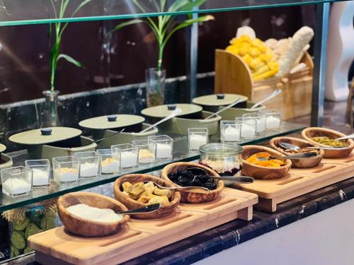 Jídlo v hotelu nebo okolí