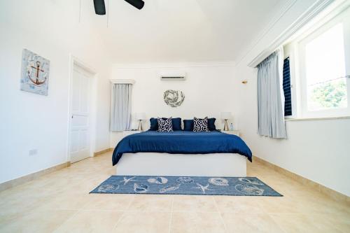 Katil atau katil-katil dalam bilik di A Guest Dream Villa Blue at Punta Cana Village