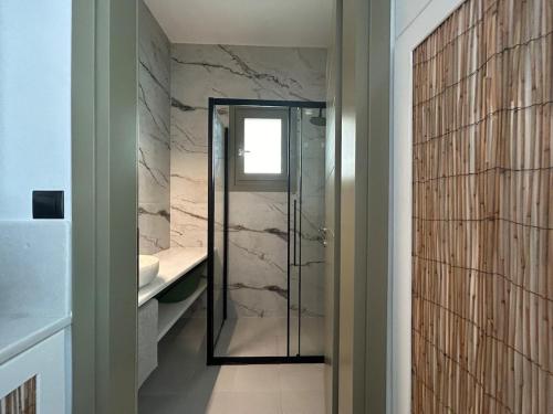 Naousa Paros Suite B with private jacuzzi photo 3