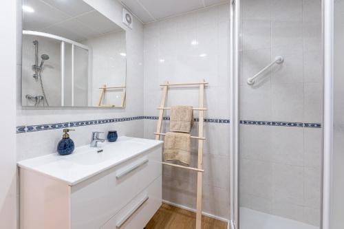 797 HOLIDAY RENTALS - Apartamento con hermosas vistas