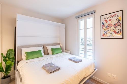 Stunning Tiny Studio - 5 min to Eiffel Tower