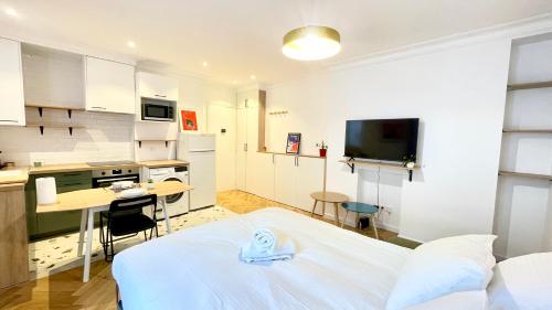 Photo de la galerie de l'établissement Justine Suite, Place de la République, à Paris