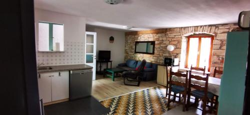 Galería fotográfica de 1 Eti And Mia House en Muntić