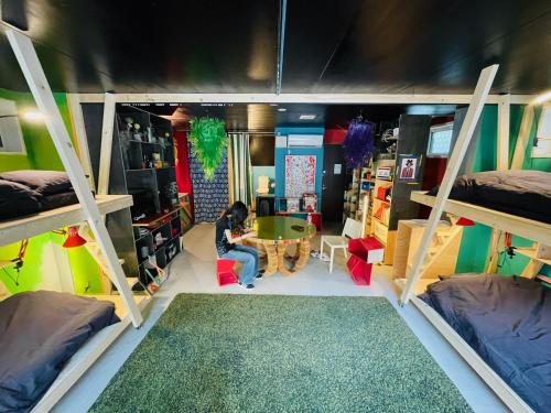 Zona de estar de Lab8 Tokyo - Creative Coliving & Group Stay 6 Minutes to Shibuya Stay Play & Connect