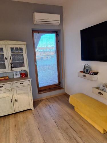 Pula postcard view apartment